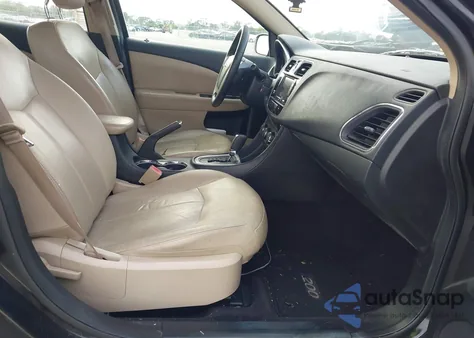 2012 Chrysler 200 Limited from USA, damaged, VIN 1C3CCBCBXCN176966